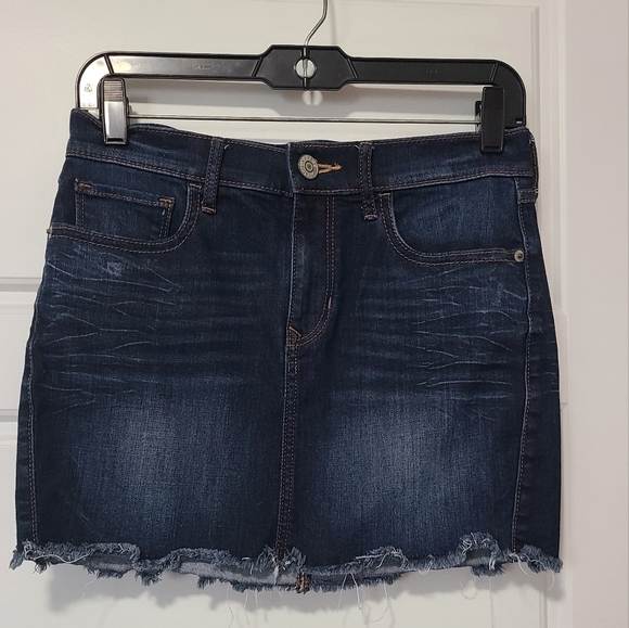 Express Skirt Womens Size 0 Blue Mini Jean Raw Hem Cut Off Dark Denim - Picture 1 of 6